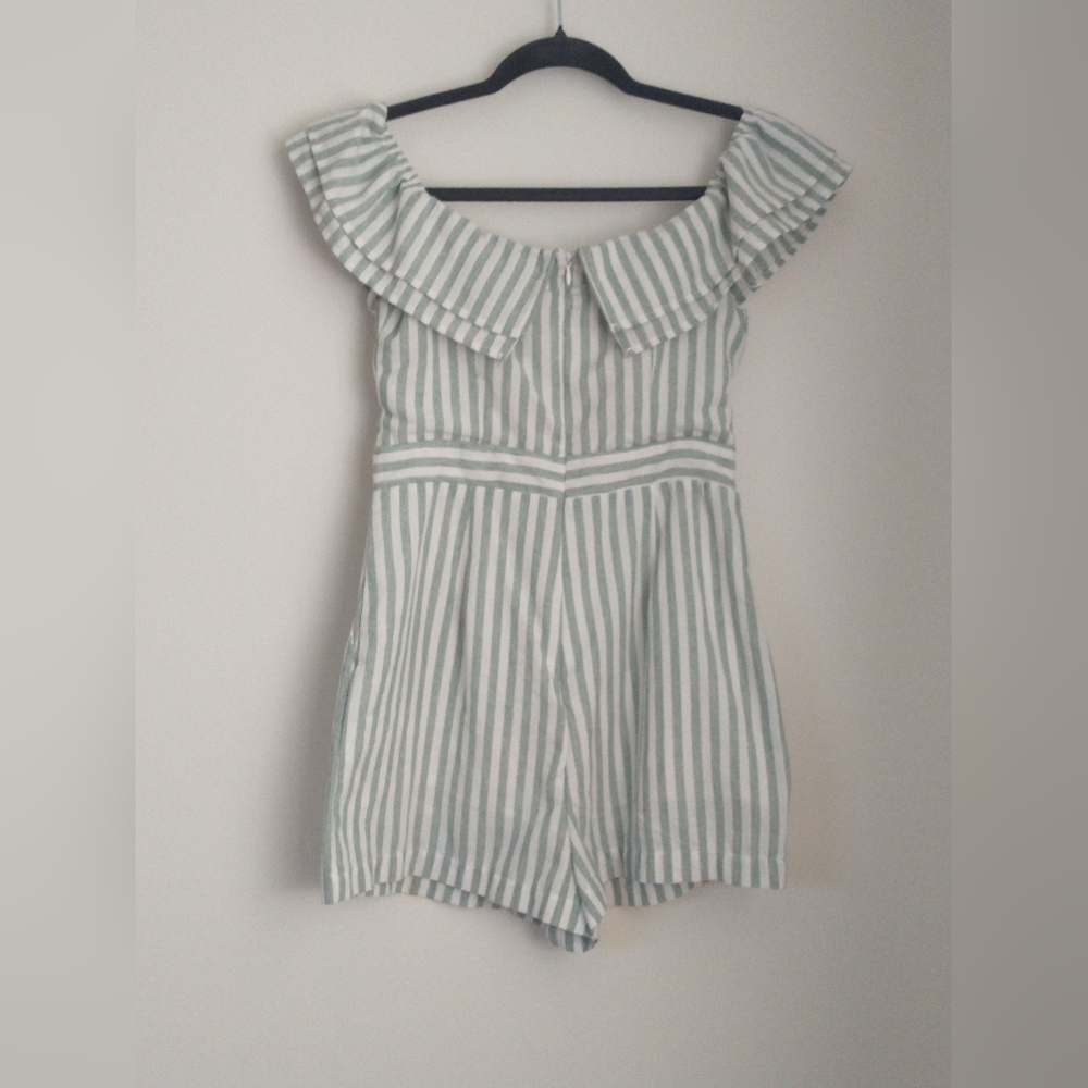 Lulu's green chambray striped ruffle romper S - Picture 6 of 10